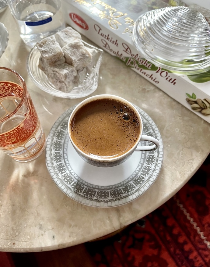Kahvenin yanında en iyi ne gidiyor?