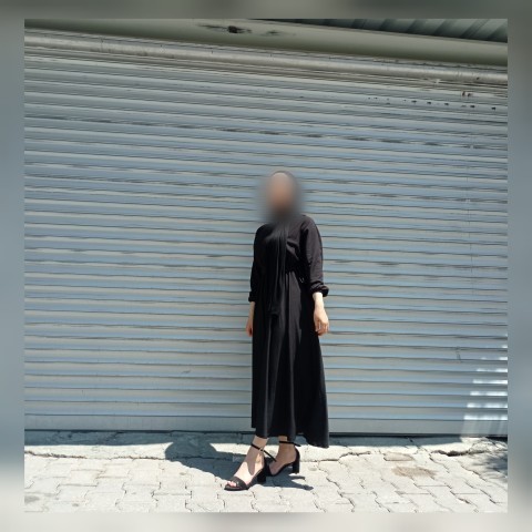 Yarın kuzenimin sözü var bu elbise nasıl?