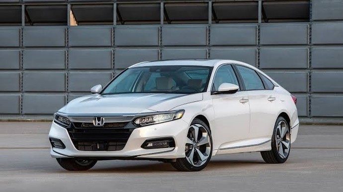 Bu devirde araba almak mı daha mantıklı yoksa motor mu?