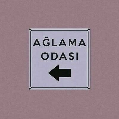 "Seni seviyorum" mesajına ağlıyorum? Normal mi̇🙈 Aşık mısınız?
