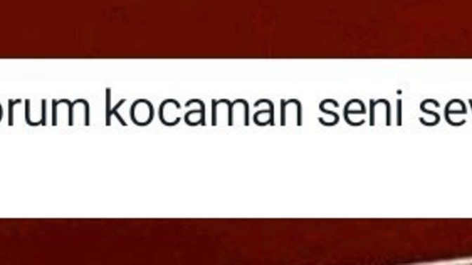 "Seni seviyorum" mesajına ağlıyorum? Normal mi̇🙈 Aşık mısınız?