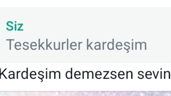 Benimle flört etmeye mi çalışıyor?