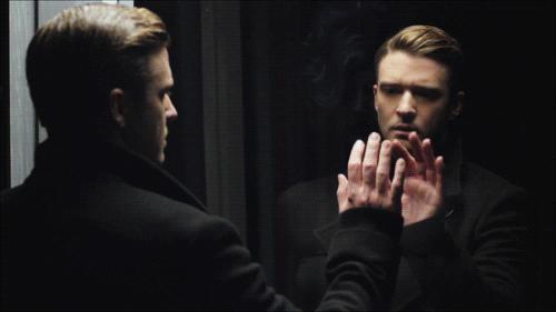 Sen kendine d��ar�dan bak�ld���nda sevgili olur muydun? - KizlarSoruyor