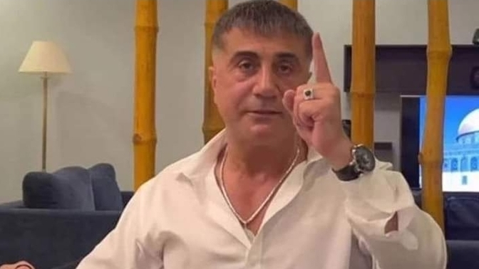 Sedat Peker Gülşen'i Savundu. Sizce Haklı mı?