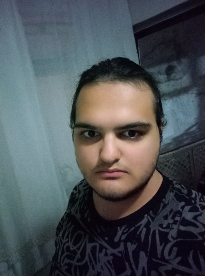 Güzel misin yakışıklı mısın söyleyelim mi?