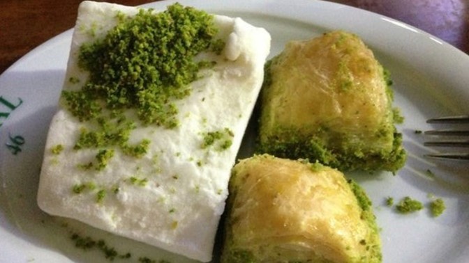 Baklava, dondurma ikilisini seviyor musunuz?
