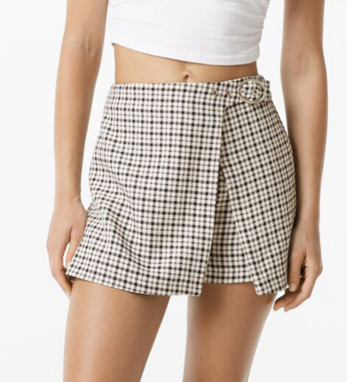 Bu skort etek sizce nasıl?