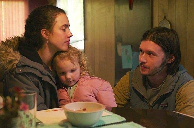 Boşandım, 3 yaşında çocuğum var. 5 aylık bir sevgilim var. Bu beni ahlaksız mı yapar?