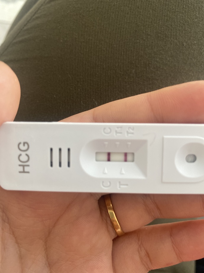 Kızlar bugün adet olmam gerekirdi olmadığım için şüphelendim test yaptım pozitif çıktı yanlış çıkma ihtimali var mı?