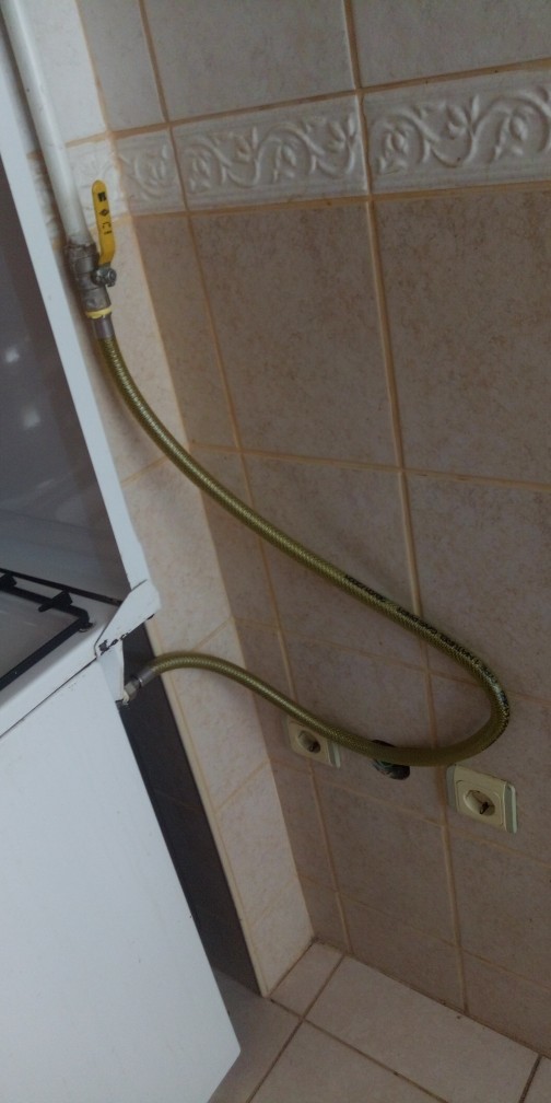 Evin doğalgazını ne zaman kapattırmalıyım bilmiyorim? yaşım 20 öğrenci evim 😔?