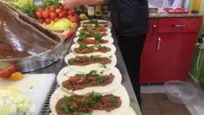 Ekonomik durum, tavuk döner ve çiğköfte tüketimini arttırdı. Ne olacak böyle?