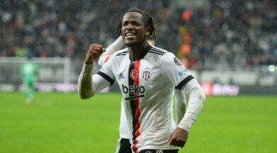 Fenerbahçenin yeni forveti Michy Batshuayi oldu. Sizce başarılı olabilecek mi?