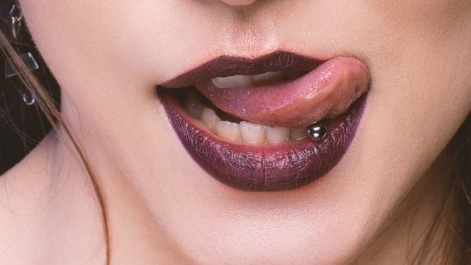 Dil altı piercing hoş mu?