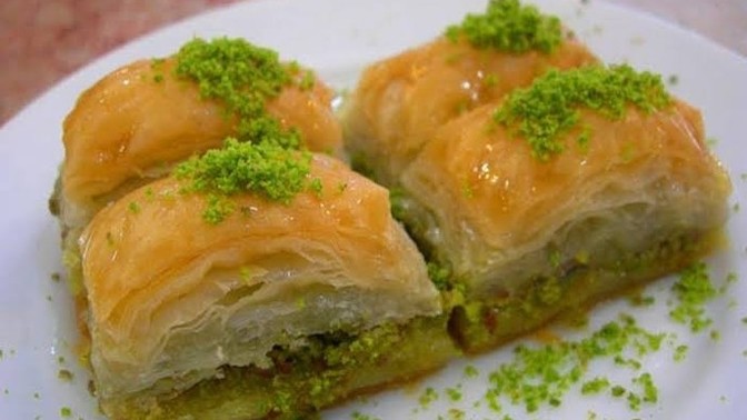 Normal baklava mı daha lezzetli, soğuk baklava mı?