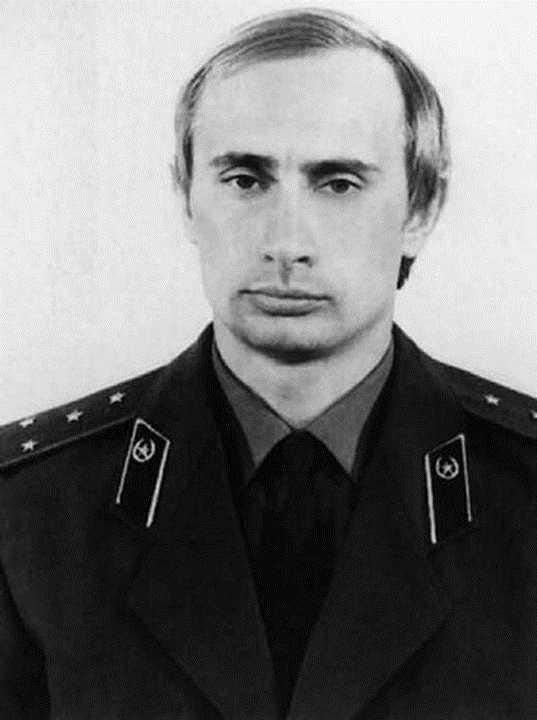 Putin çok karizmatik değil mi?