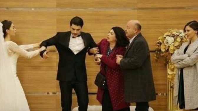 Kayınvalide ile aynı evde yaşar mısınız?