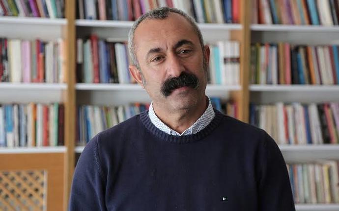 1 saat kitap okuyan herkes 1 saat bisiklete binebilir kampanyasını başlatan Komünist başkan sizce doğru bir şey mi yapıyor?