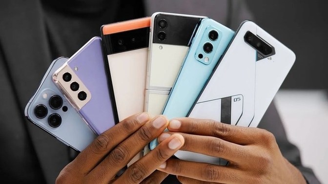 3-4 bin aralığında sıfır telefon alacağım, önerisi olan var mı?