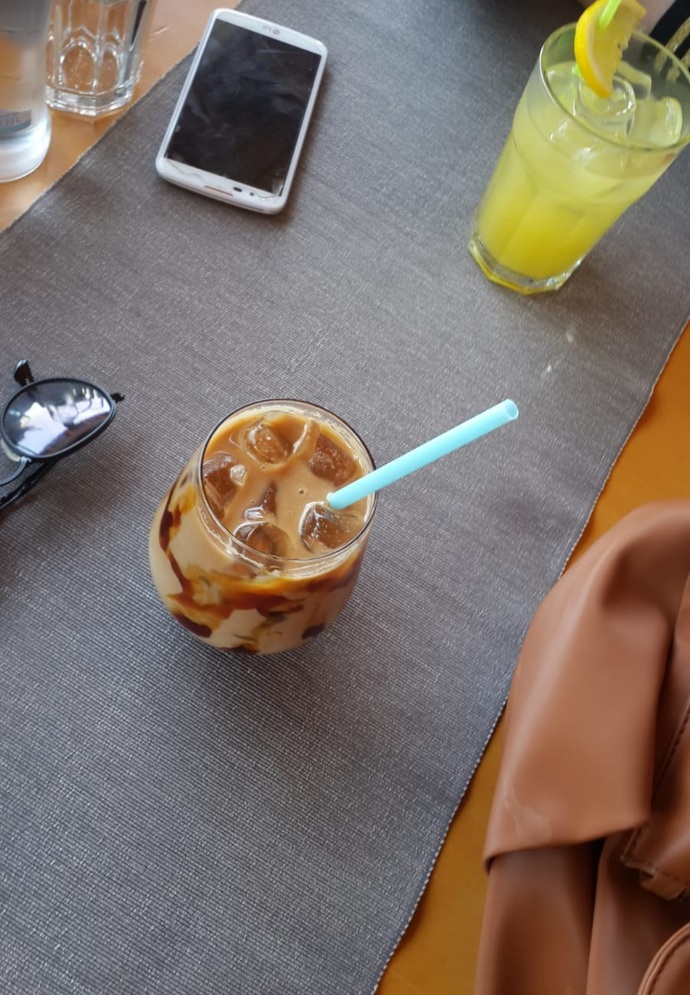 Artık dısarda bisey icemiycek miyiz bu fiyatlar ne ¿ ?