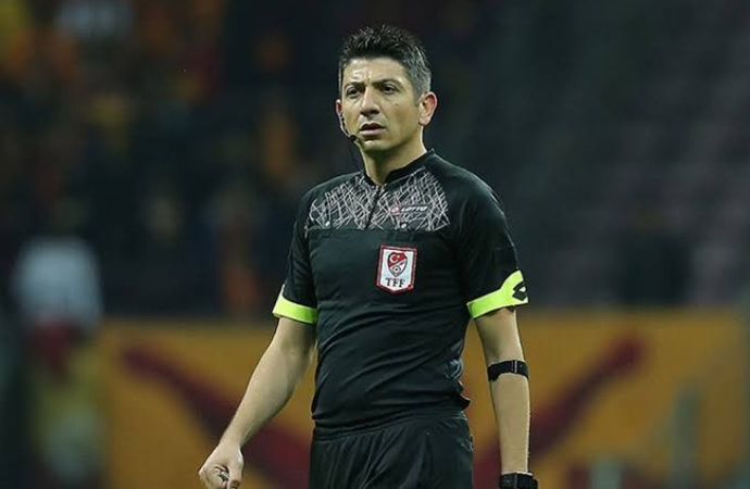 Süper ligdeki hakemleri beğenen var mı?