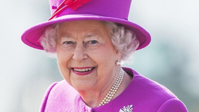 Kraliçe Elizabeth hayatını kaybetti deniyor. Haber doğru mu?