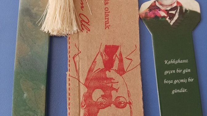 Her gittiğiniz yerden kitap ayraçları alır mısınız? O güzellikleri paylaşır mısınız?