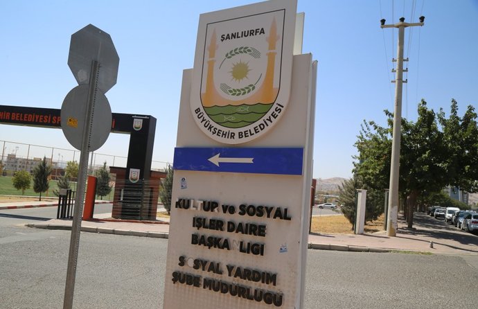 300 TL kırtasiye yardımı için 17 bin kişi başvurdu. Siz başvuru yapar mıydınız?