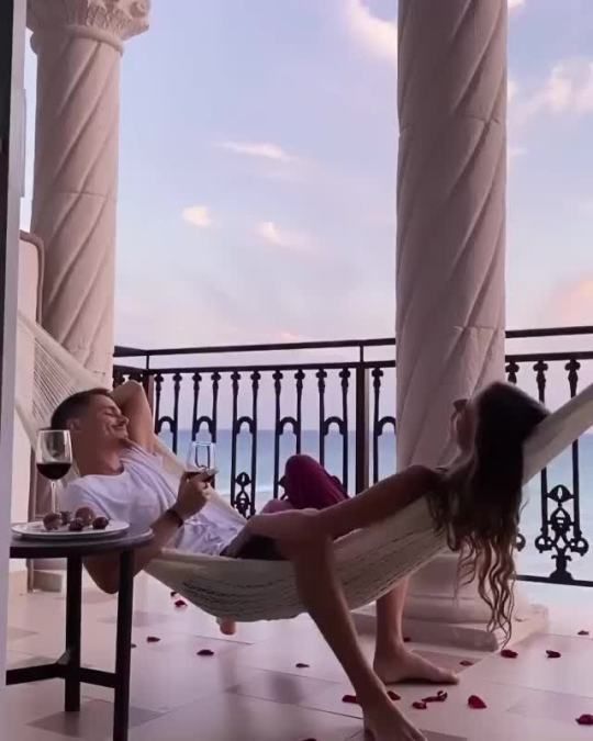 Gerçekten seven kişi sevgilisinin geçmişini görmezden gelebilir mi?