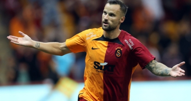 Haris Seferovicin sizce Galatasarayda performansı düzelir mi?