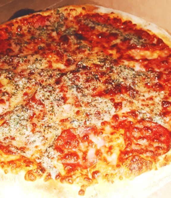 Pizzayı neli seversin?