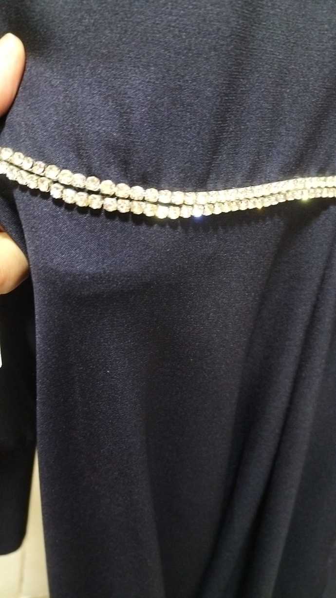 Merhabalar, acil yardımınıza ihtiyacım var, bunun altına nasıl bir ayakkabı giyeceğim bennn?