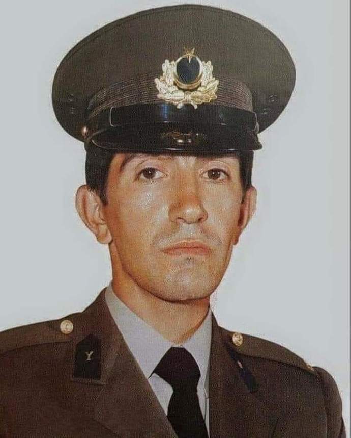 Bu ünlü ismi tanıyabildiniz mi?