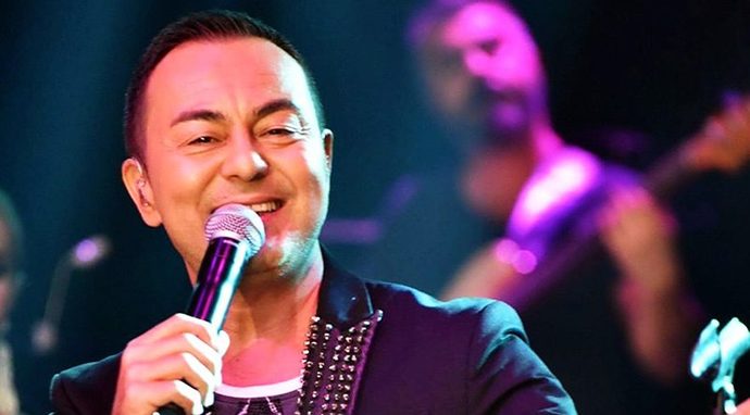 Serdar Ortaç sahne önü bileti 660 TL. Değer mi vereceğim paraya?