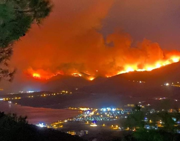 Neden kimse bu yangınların kazayla çıktığına inanmıyor sizce?