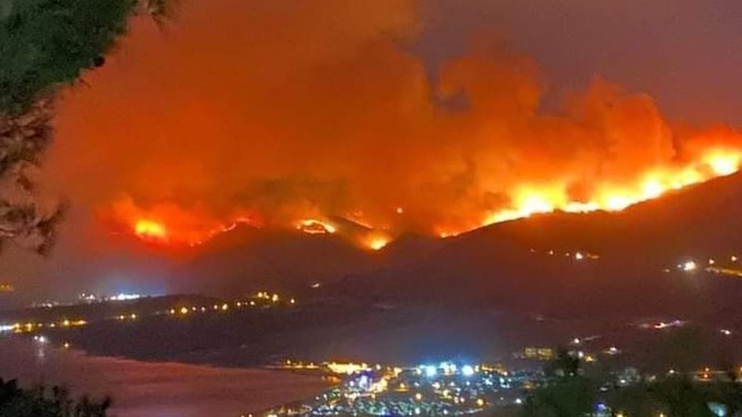 Neden kimse bu yangınların kazayla çıktığına inanmıyor sizce?