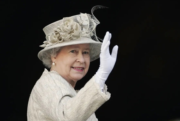 Kraliçe 2. Elizabeth 96 yaşında öldü! Kraliçenin ardından neler söylemek istersin?