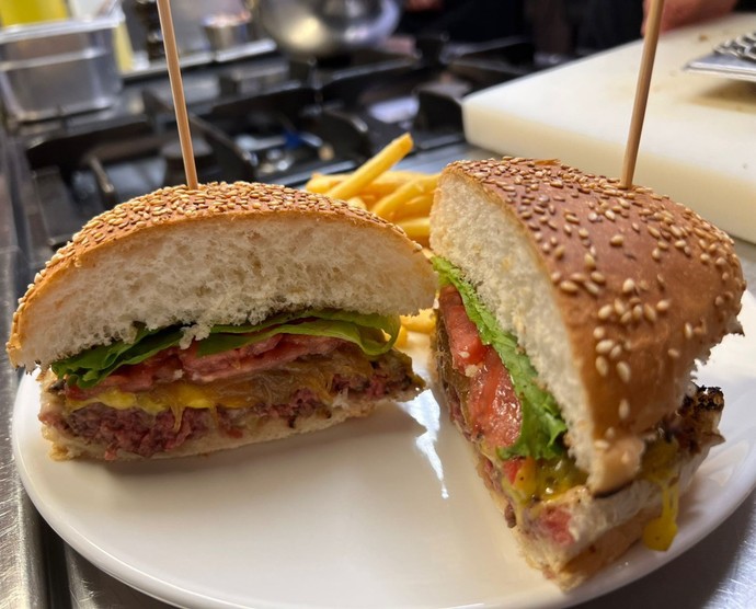 Hamburger yaptım, nasıl gözüküyor?