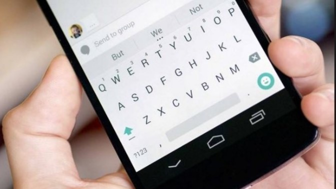 Telefon klavyenize "seninle" yazıp devam ettirir misiniz?