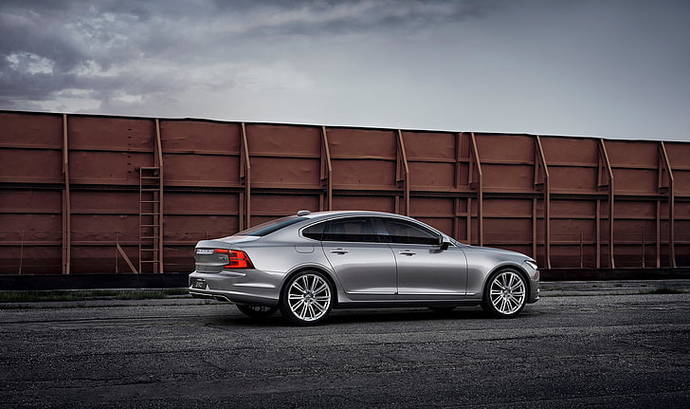 S 90 mı, xc 90 mı ?