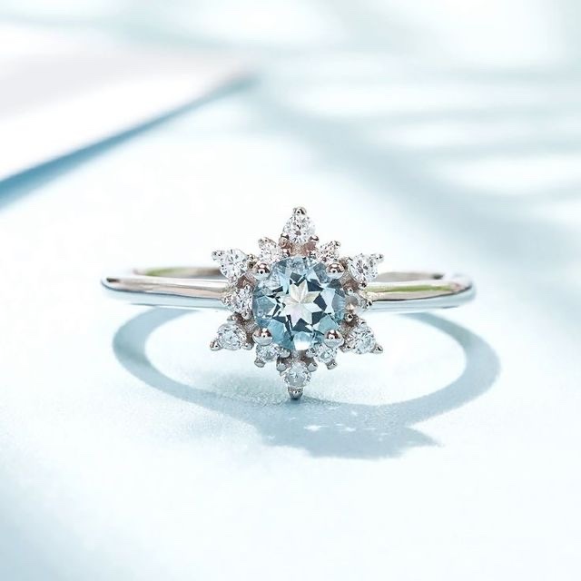 İdeal tektaş yüzük 💍 sizce nasıl olmalı?