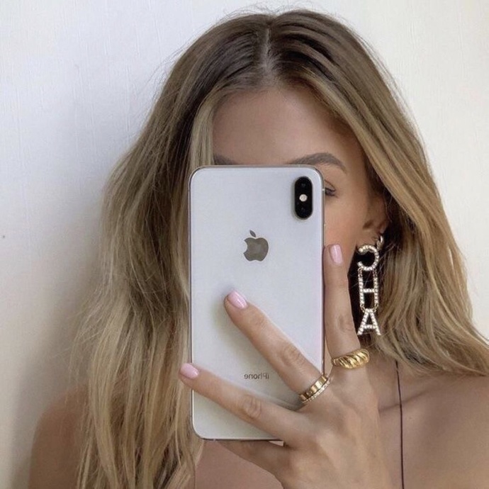 Sırf kamerası güzel diye iPhonea o kadar para verilir mi?