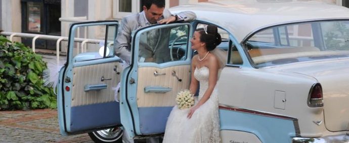 Şehir içinde davullu zurnalı gelin alma adeti hoş görülmeli mi?