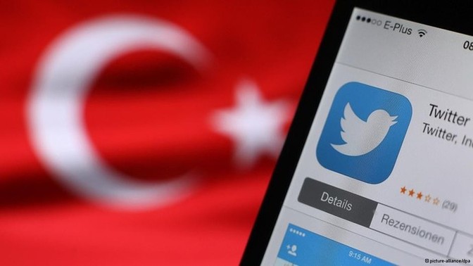 Hakaret içerikli tweeti, retweet etmek de suç sayıldı. Retweet etmek nasıl suç sayılabilir?