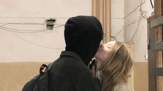 Boşta kalmamak için sevgili yapar mısınız?