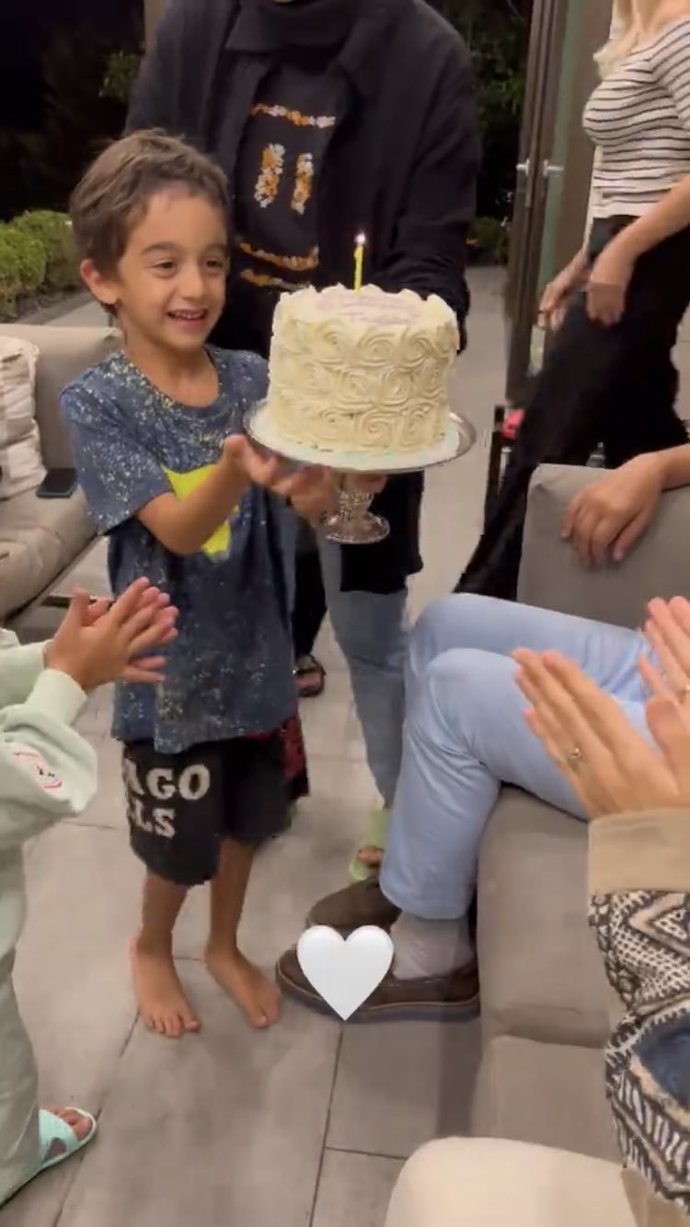 Hadise ve Mehmet Dinçerlerin barıştığı iddia ediliyor, sizce barıştılar mı?