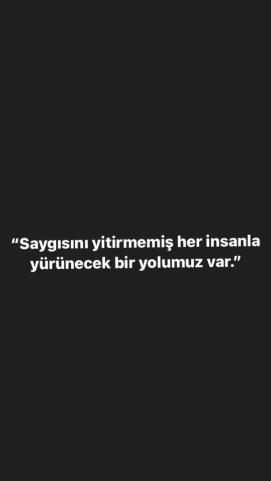 Galerinizdeki son fotoğrafta ne vardır?