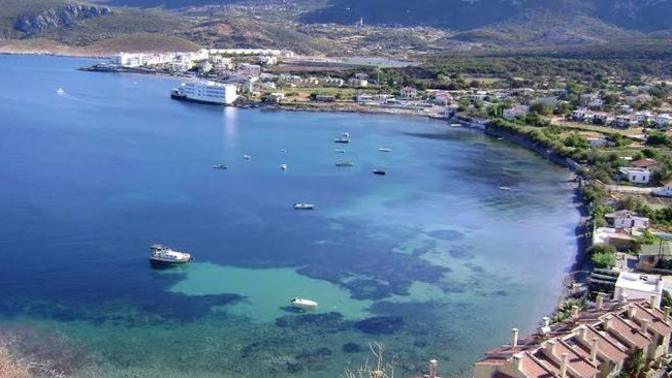 Çeşme bu kadar göz önünde iken yakınındaki Karaburun neden neredeyse bomboş ve hiç yatırım yapılmıyor?