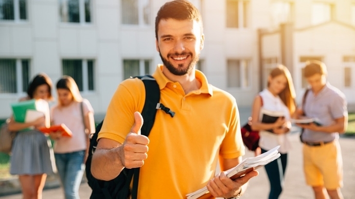 Üniversite okurken çalışmak sizce mantıklı mı? Yoksa KYK için mi başvuru yapılmalı?