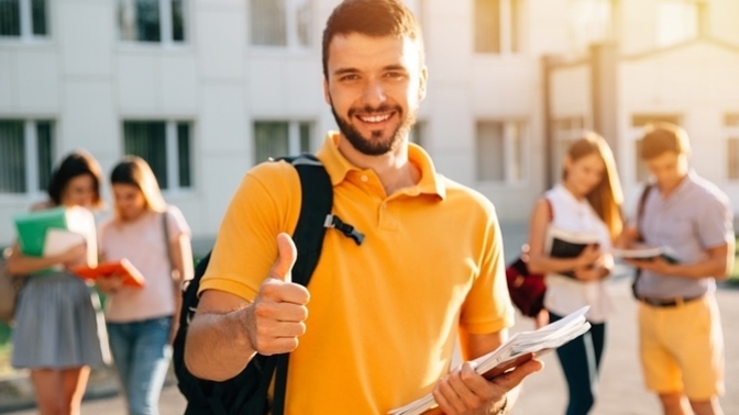Üniversite okurken çalışmak sizce mantıklı mı? Yoksa KYK için mi başvuru yapılmalı?