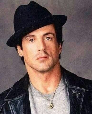 En sevdiğiniz Sylvester Stallone filmleri hangileri?